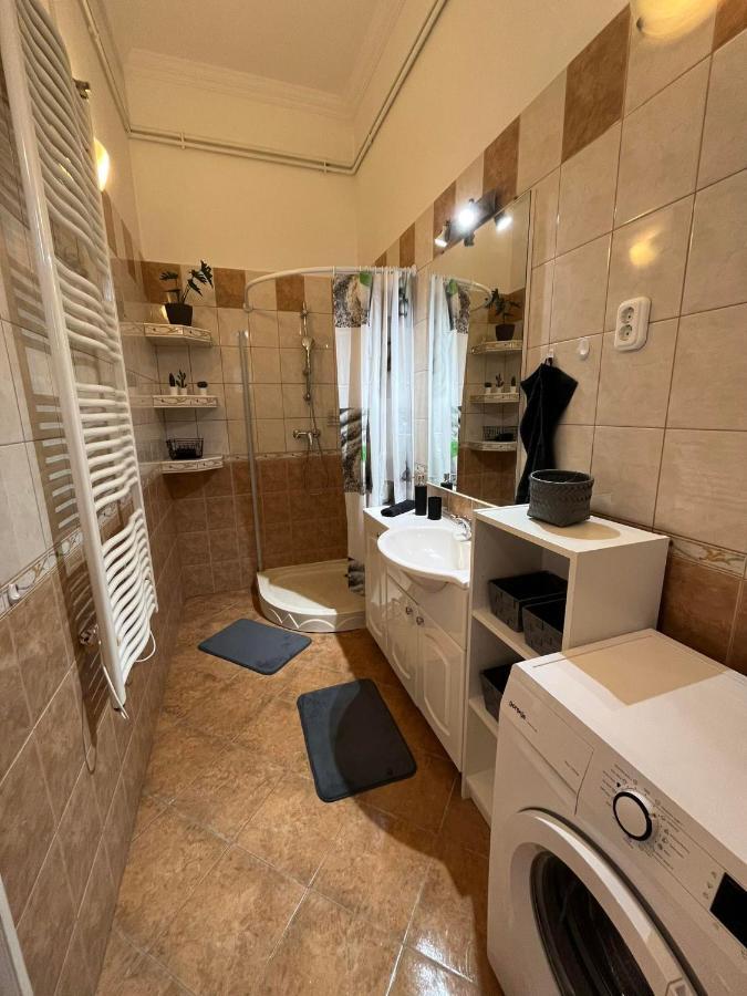 Szeged Apartman Bagian luar foto