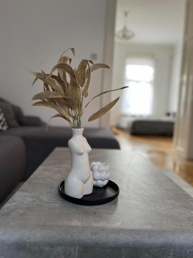 Szeged Apartman Bagian luar foto