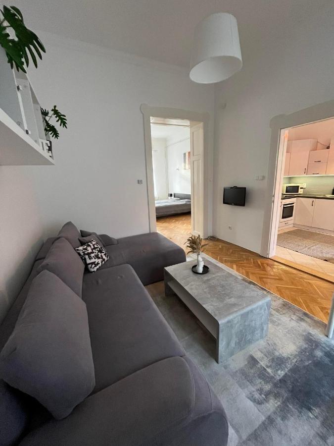 Szeged Apartman Bagian luar foto